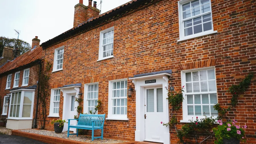 Why a One-Page Website is Ideal for Promoting Your Holiday Home